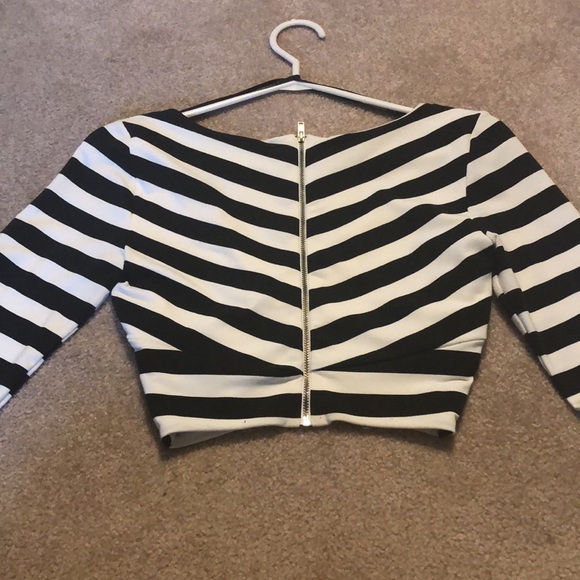 BeBe Wrap Crop Top - Picture 3 of 4